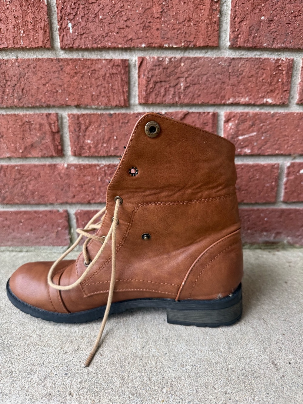 Hand Painted - Women’s Brown Fall Floral & Pumpkin - Combat Boot & Knit Collar - Picture 5 of 9